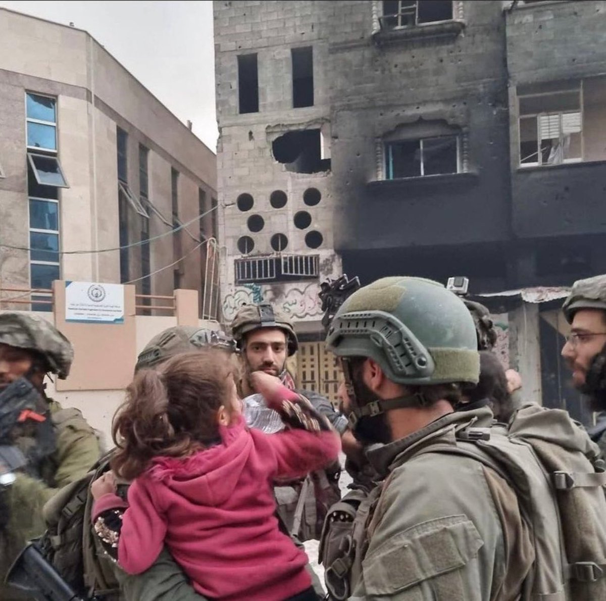 لا تغفل عن ضحى وقصّتها، انشرها في كلّ مكان، اجعل الجميع يتحدّث عنها !!