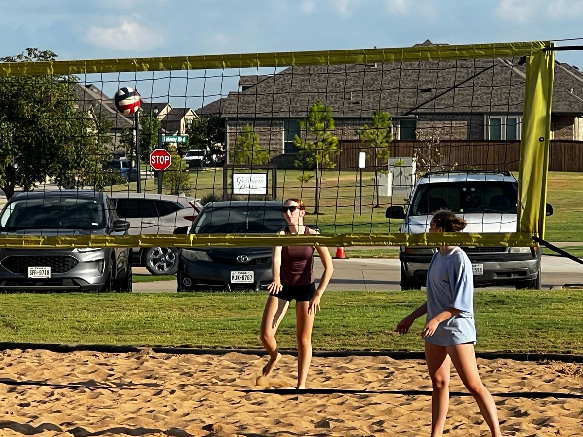 The volleyball team spent the morning at THF Park for a beach breakfast/ volleyball team builder.