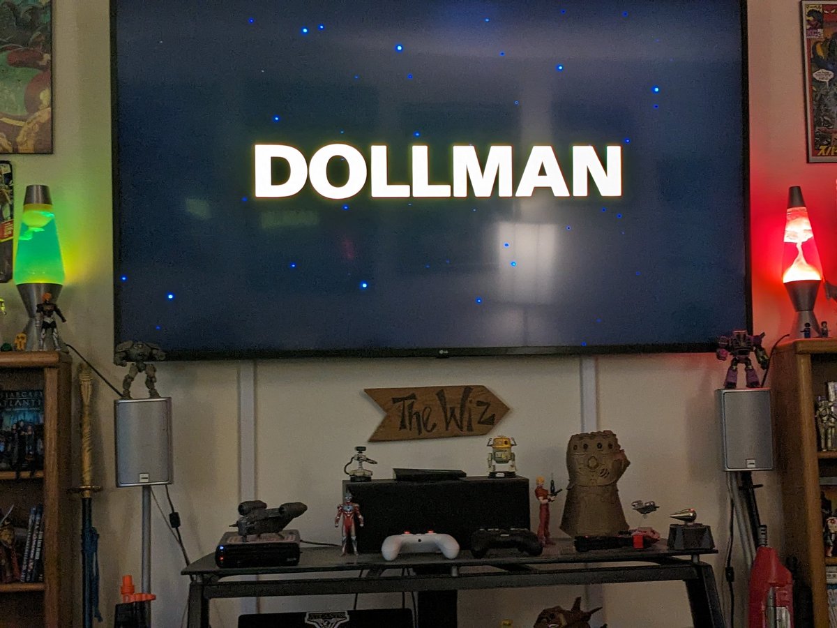 KeithUnlimited's tweet image. #DOLLMAN  with some neighborhood truck tacos and burritos. They have this jalapeno pickled onions I've not found anywhere else. 

Some of the best Mexican food I've had in Madison even. 

Dollman......  is unexpected on many levels. 😅
