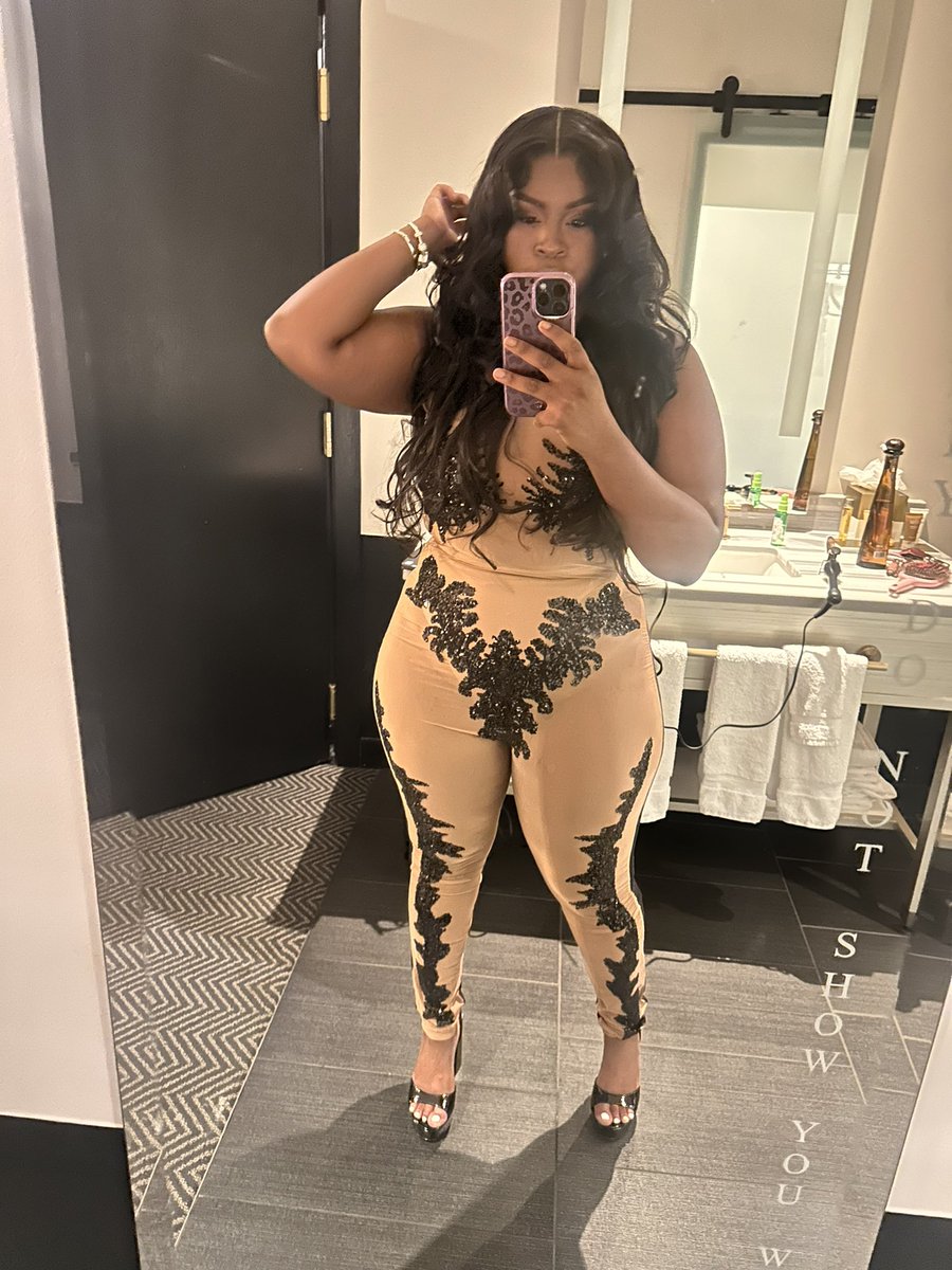 _dlynnn's tweet photo. Face card never decline.🥰 https://t.co/GaWMXvJgLk