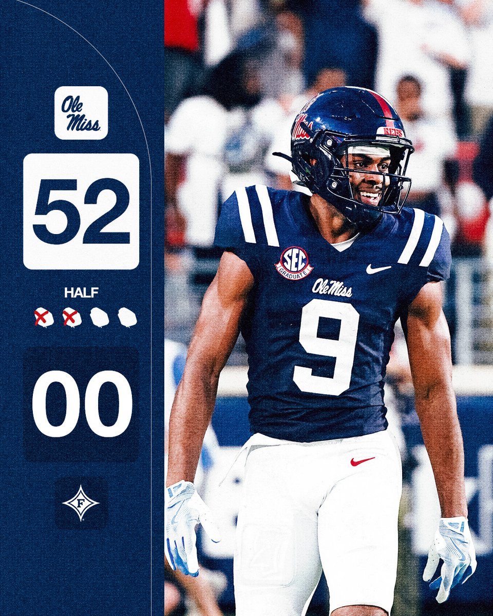 OleMissFB's tweet photo. Well that was a fun first half 🔥 https://t.co/bIPz0Xddtg