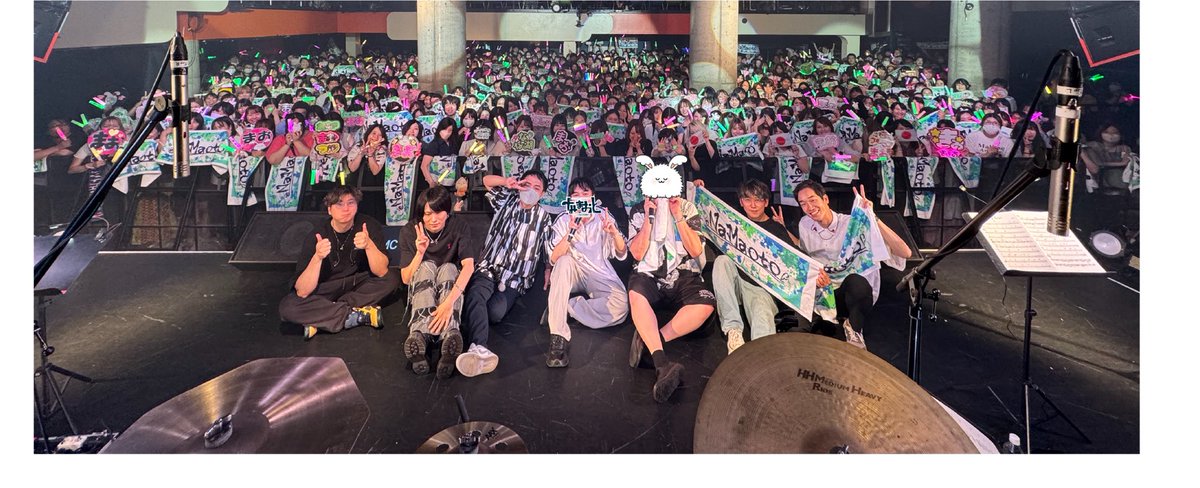 osya_775's tweet photo. 昨日、天候不良の中なまおとにお越しくださった皆様、本当にありがとうございました！最高に楽しかった！😭😭

今回来場が難しかった皆様も、ぜひ11/18の豊洲PIT『なまおとSP』でお会いしましょう！　待ってます！

髪型終わってるけど、約束通り集合写真あげます！#なまおと https://t.co/8bW9wwA9Ea
