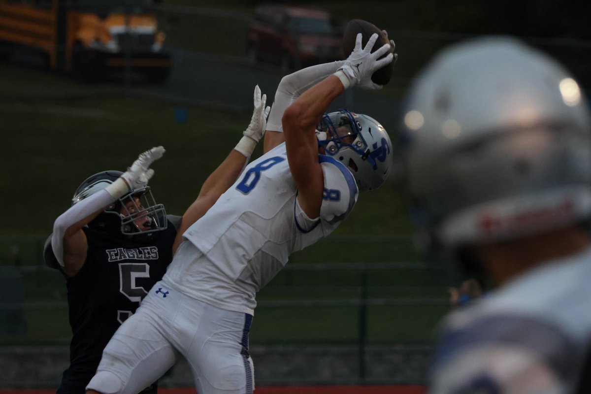 Andrew Olesh (@a_olesh8) on Twitter photo Week 2
5 catches, 176 yds
<a href="/BrianDohn247/">BrianDohn247</a> <a href="/ChadSimmons_/">ChadSimmons</a> <a href="/RivalsFriedman/">Adam Friedman</a> <a href="/adamgorney/">Adam Gorney</a> <a href="/TheUCReport/">Billy Tucker</a> <a href="/DemetricDWarren/">Demetric D. Warren</a>
<a href="/EJHollandOn3/">"EJ Holland"</a>
hudl.com/v/2PysnQ Week 2
5 catches, 176 yds
<a href="/BrianDohn247/">BrianDohn247</a> <a href="/ChadSimmons_/">ChadSimmons</a> <a href="/RivalsFriedman/">Adam Friedman</a> <a href="/adamgorney/">Adam Gorney</a> <a href="/TheUCReport/">Billy Tucker</a> <a href="/DemetricDWarren/">Demetric D. Warren</a>
<a href="/EJHollandOn3/">"EJ Holland"</a>
hudl.com/v/2PysnQ