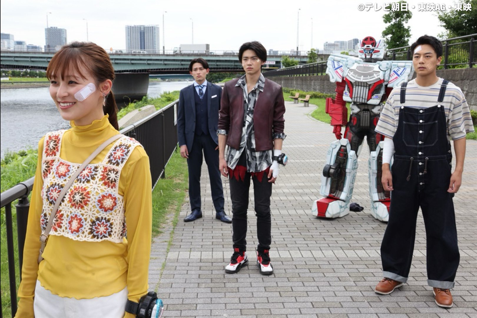 爆上戦隊ブンブンジャー 阿久瀬錠 齋藤璃佑 ブロマイド 爆上戦隊ブンブンジャー 阿久瀬錠 齋藤璃佑 ブロマイド - メルカリ