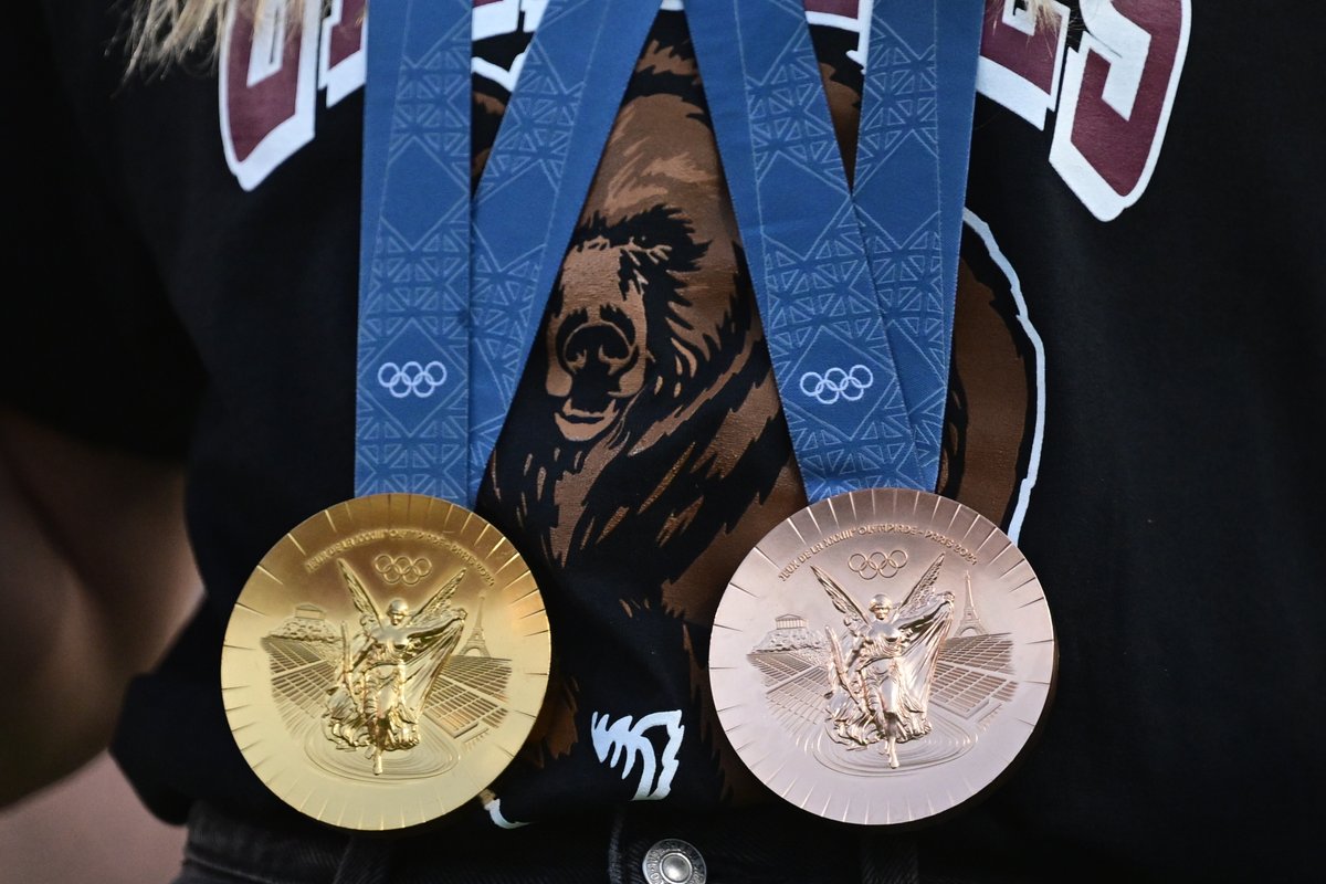 Proud to have a gold medalist in the house!
Katharine Berkoff🥇

#GoGriz