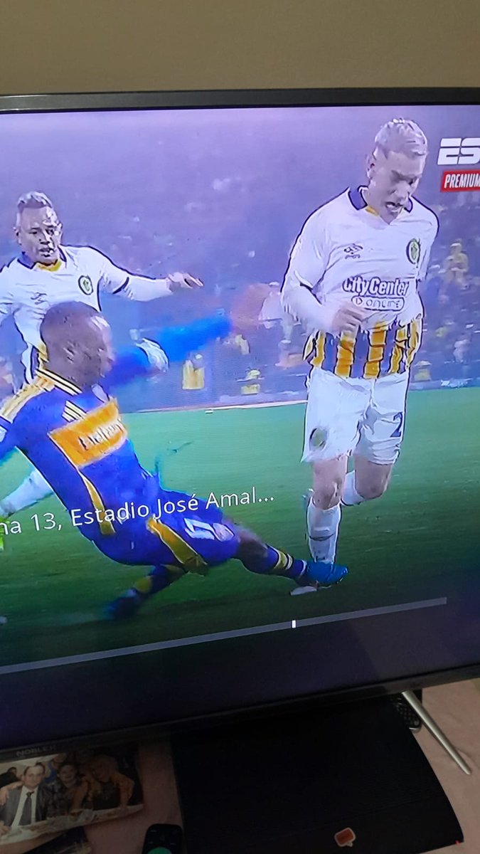 adivinen que jugada fue penal y cual no