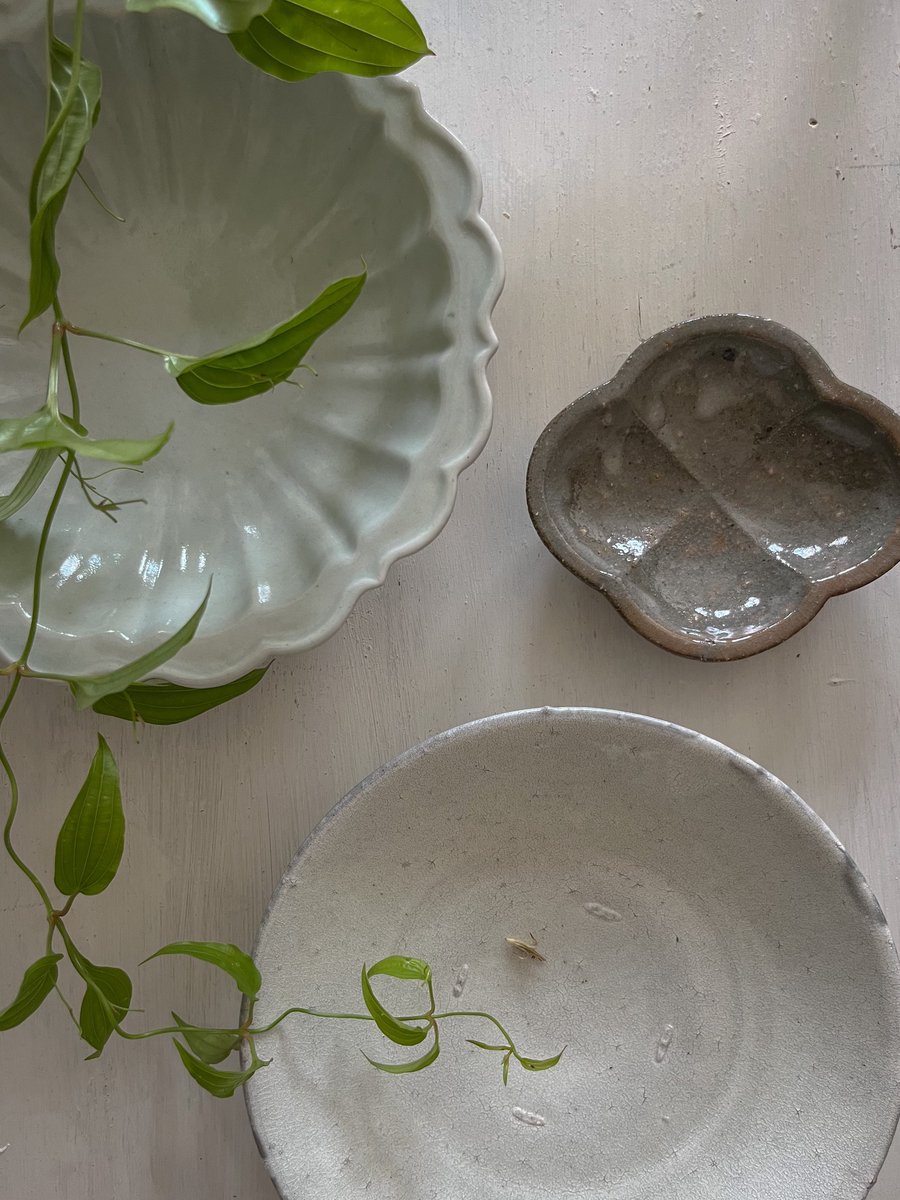 reitengogram's tweet photo. 9.1 日 ☂️☁️
12:00〜17:00 open
一日一品 🌱うつわ / 近藤亮介

近藤亮介さんの個展は
9月7日から 開催いたします https://t.co/VorKGbRmLc