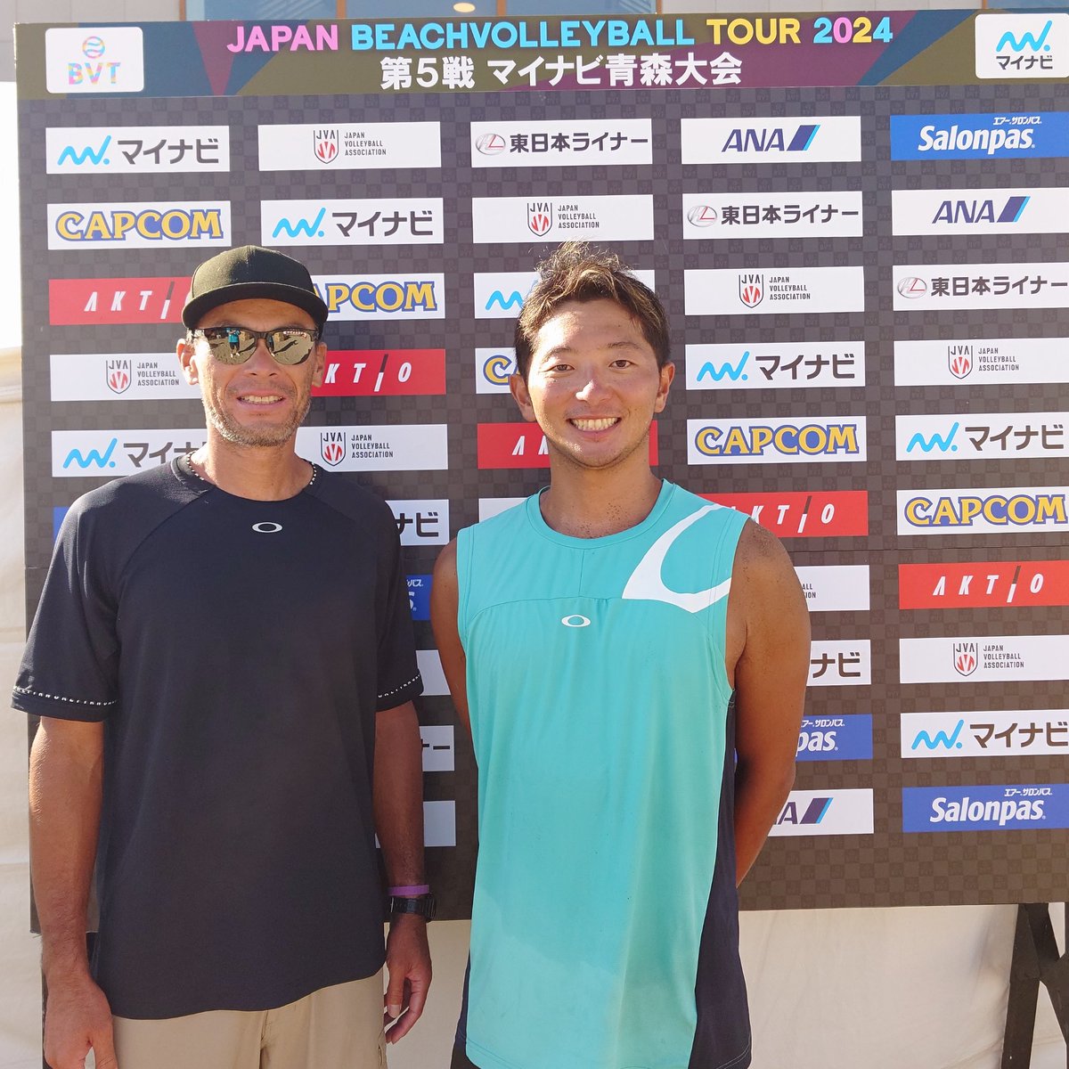 beach_kabto's tweet image. BVT1青森大会は、2位になりました！
上出来の2位です。
今大会をもって倉坂選手とのペアは解消しますが、これまで一緒に試合に出てくれたことに感謝します。ありがとうクラ！
青森大会も応援ありがとうございました。

#KABTO
#カブト
#BEACHVOLLEYBALL
#ビーチバレーボール
#BVT1青森大会