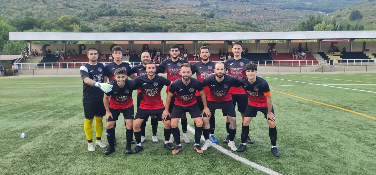 Solo hay un camino y es el del trabajo.
Muy felices por las sensaciones que estamos teniendo.❤️🖤
Cabezuela 3-2 Montehermoso ⚽️
Goles de Guille, Oliva y Nando.