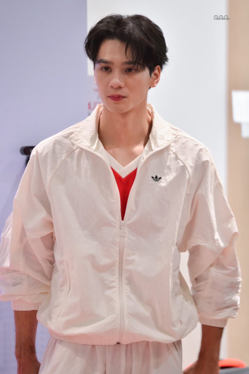 tonmammoth's tweet photo. 20240901 หล่อเกินนนนนนนนนน
𓈒 ✿ ˖◛⁺ 𓂃⋆。 ꔣ 𖧷˚ ༘ 𓏸 ♡̩͙
.
.❤️🫠
.
#PrudentialxKengNamping
#StepUpStartNow #KengNamping
#เก่งหฤษฎ์ #KengHarit #เก่งน้ำปิง https://t.co/ghl6AF2frI