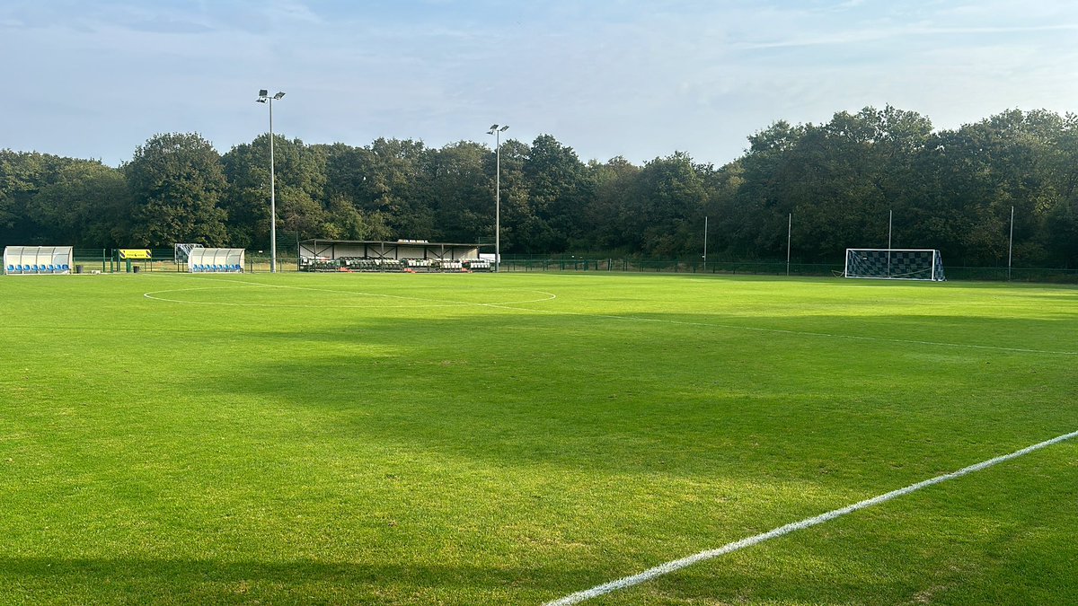 Southern Sunday Football League (@southernsunday) on Twitter photo Colliers Wood United FC 🌱
Venue for this afternoon’s Southbank Challenge Cup Final
<a href="/fc_terriers/">Hampton Terriers FC</a> v SWAG
Kick Off at 3pm
Free Entry
Free Parking
Bar Open Colliers Wood United FC 🌱
Venue for this afternoon’s Southbank Challenge Cup Final
<a href="/fc_terriers/">Hampton Terriers FC</a> v SWAG
Kick Off at 3pm
Free Entry
Free Parking
Bar Open