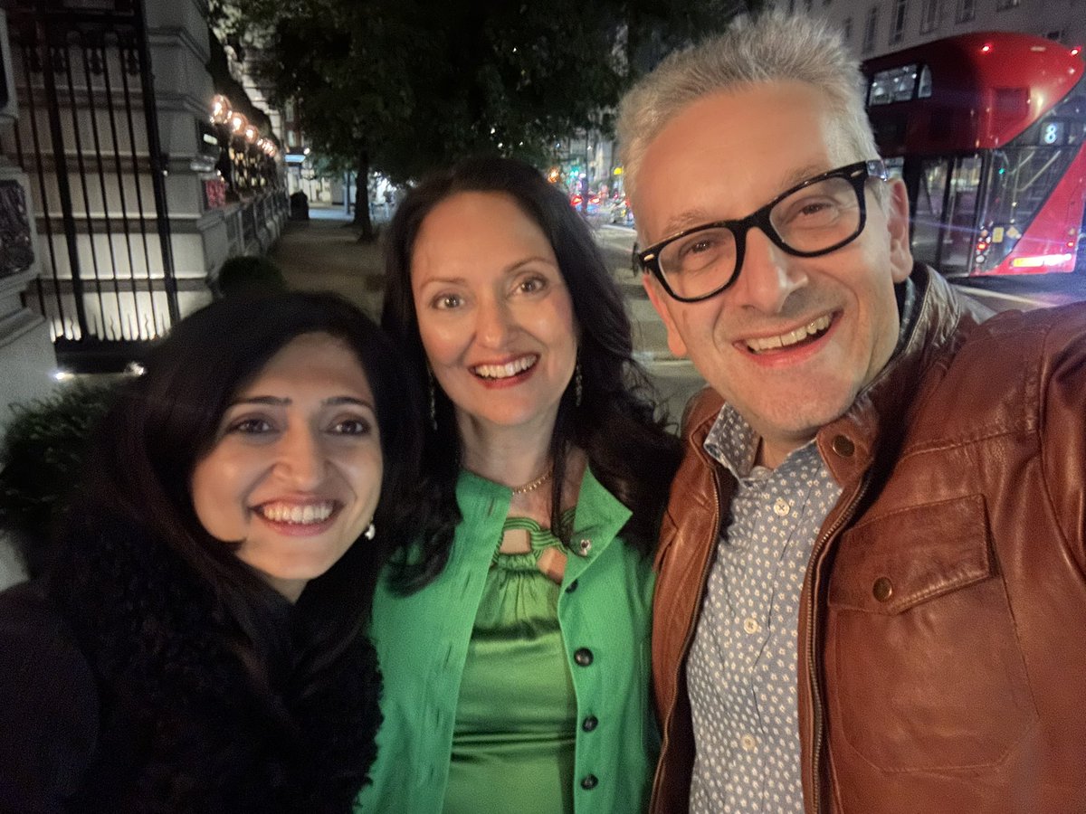 mmamas1973's tweet image. Great evening at the tweet up- today my last day at @escardio with LBT interviews including #Notion3 #ASURE_DES #EPIC_CAD for @TCTMD 
Bright and early