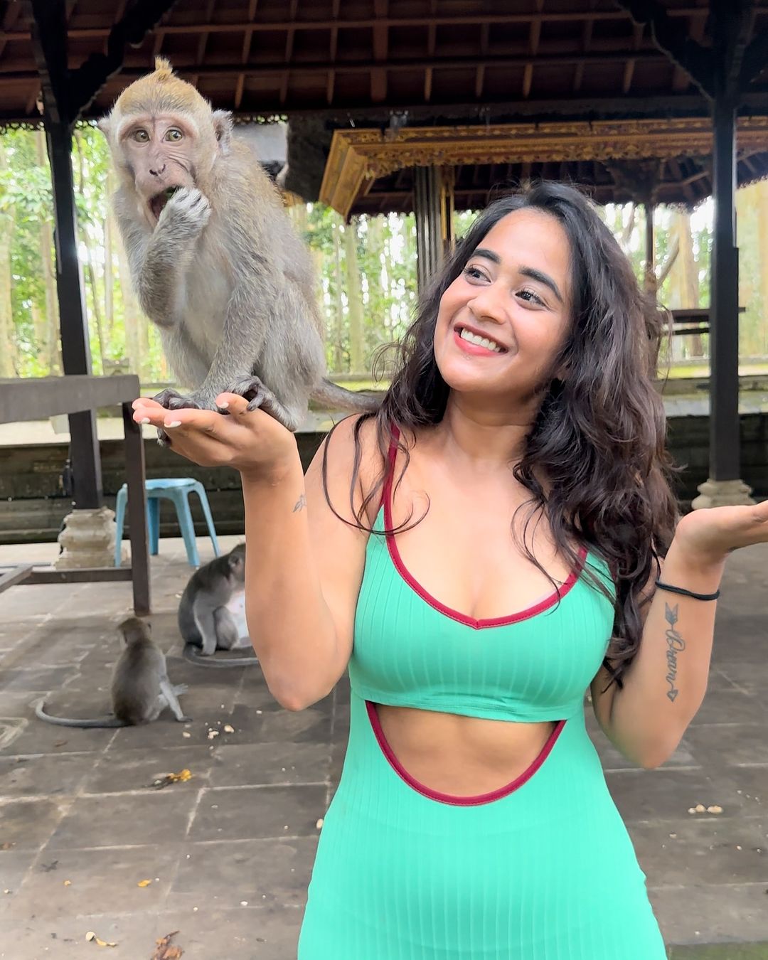 GWX9pzRXQAAFafd?format=jpg&name=large