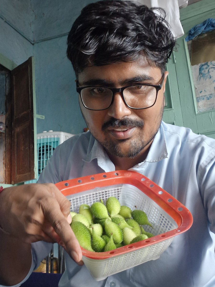 તમે તમારી બાજુ સુ કહો છો આ શાકભાજી ને?? કોમેન્ટ માં કહેજૉ ખબર છે. આ શાકભાજી સૌથી તાકાતવાન હોય છે.