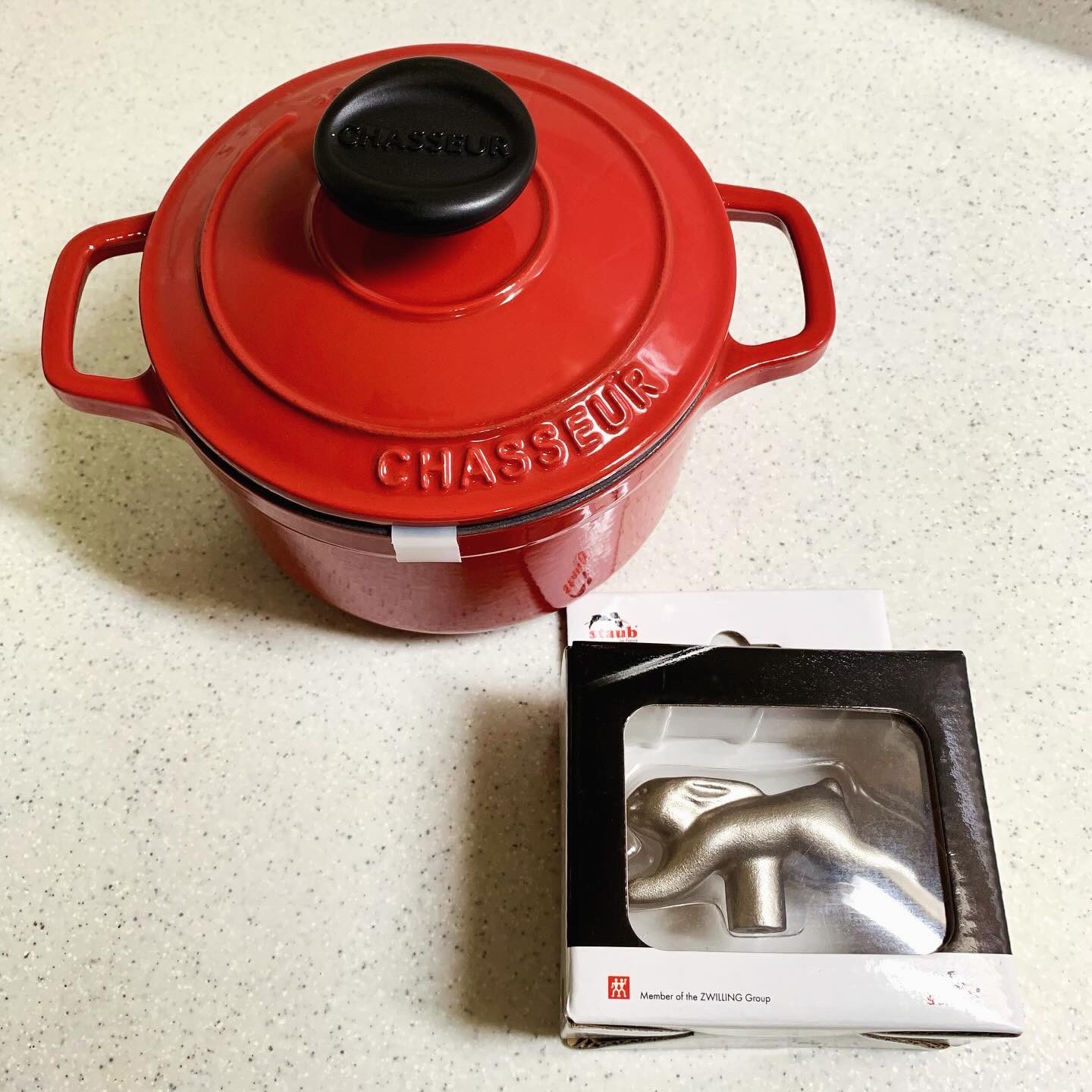 ストウブ ポット ラウンドティポット グレナディンレッド ストウブ