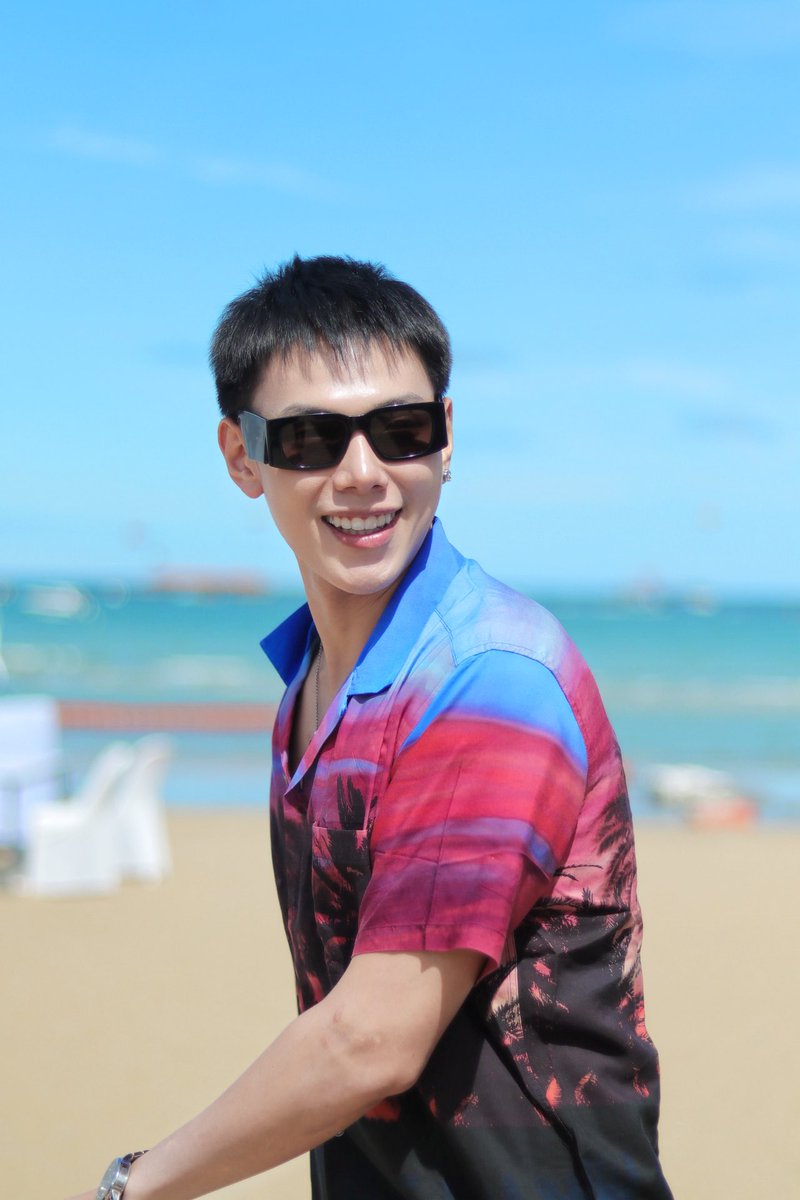 OPENLABEL_TH's tweet photo. PATTAYA CHECK 🏖️🦖🤍
#Amazingthailand #AmazingMusicFestivalOverTheHorizon
#DAOU #OPENLABEL https://t.co/yAw7jjWPgL
