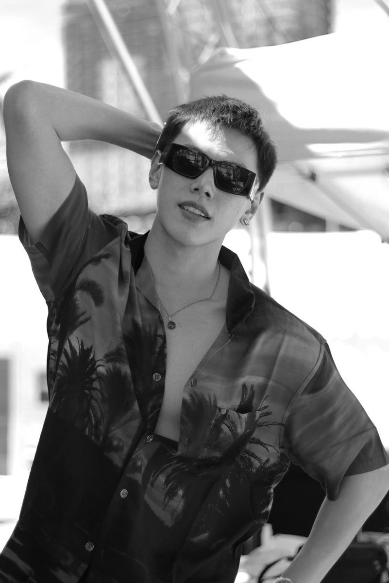 OPENLABEL_TH's tweet photo. PATTAYA CHECK 🏖️🦖🤍
#Amazingthailand #AmazingMusicFestivalOverTheHorizon
#DAOU #OPENLABEL https://t.co/yAw7jjWPgL