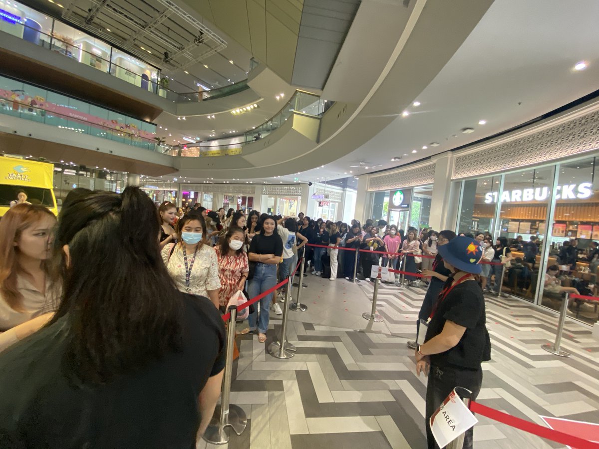 PrudentialThai's tweet photo. แอดพร้อมแล้ว! คุณพร้อมยัง! อย่าลืมมาแชร์ภาพบรรยากาศผ่าน Hashtag #PrudentialxKengNamping ในงานกันน้าา 🫶
.
.
#PrudentialThailand #พรูเด็นเชียล #ชีวิตมีกันทุกวันดีกว่า
#StepUpStartNow #KengNamping #เก่งหฤษฎ์ #KengHarit #เก่งน้ำปิง https://t.co/tl42vP7W2d