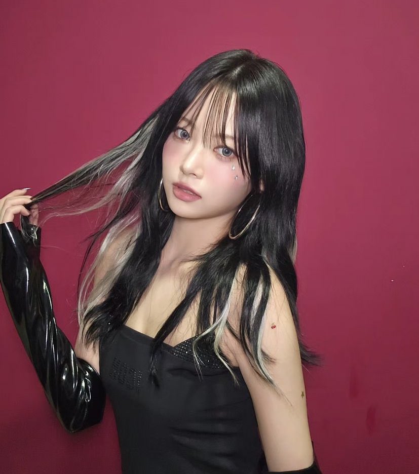 the glow up is insane she grew up so well