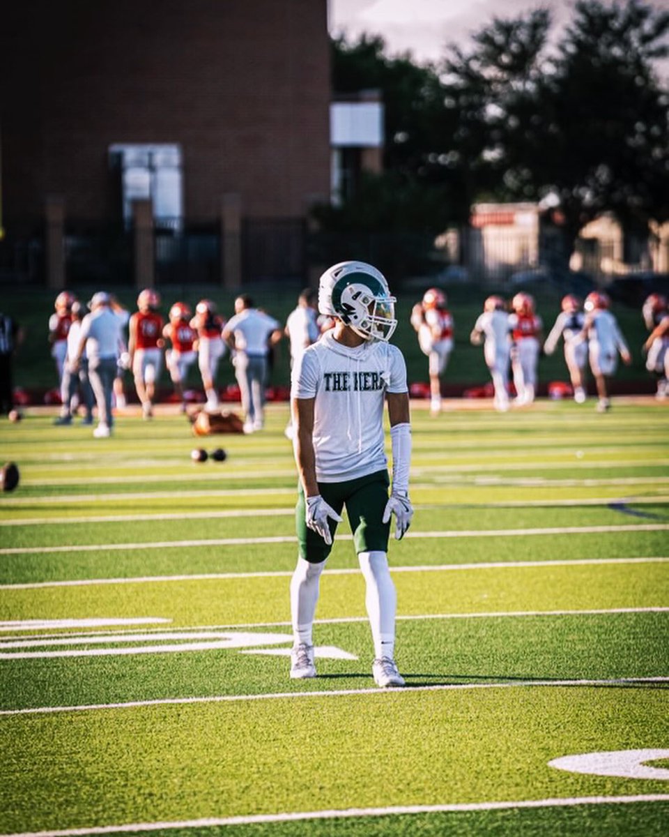 Can’t Let ‘Em Down… #IOU #FOREVER18🕊️ #LLM