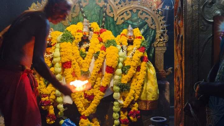MaravarMallar's tweet photo. மாமன்னர் பூலித்தேவர் வணங்கிய உள்ளமுடையார் சாஸ்தா......நெற்கட்டான் செவல் சமஸ்தானம்
#firstfreedomfighter_pulithevar https://t.co/r1fKV6YK2e
