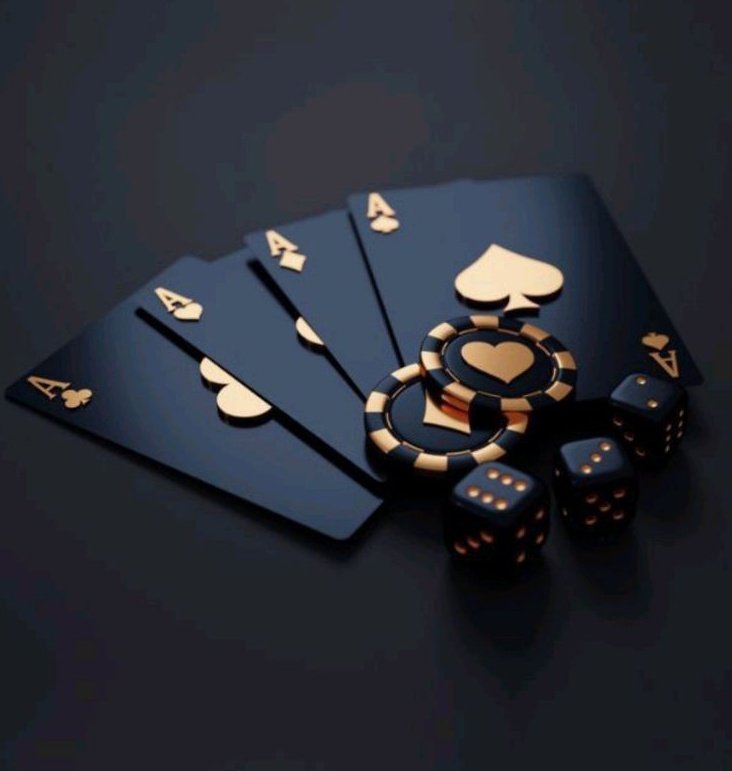 حُب 
حرفان 
يبنيان حياه كامِله ،

و

كُره 
حرفان بِهما 
تنتهي تلك الحياه .

والخيار لك ...