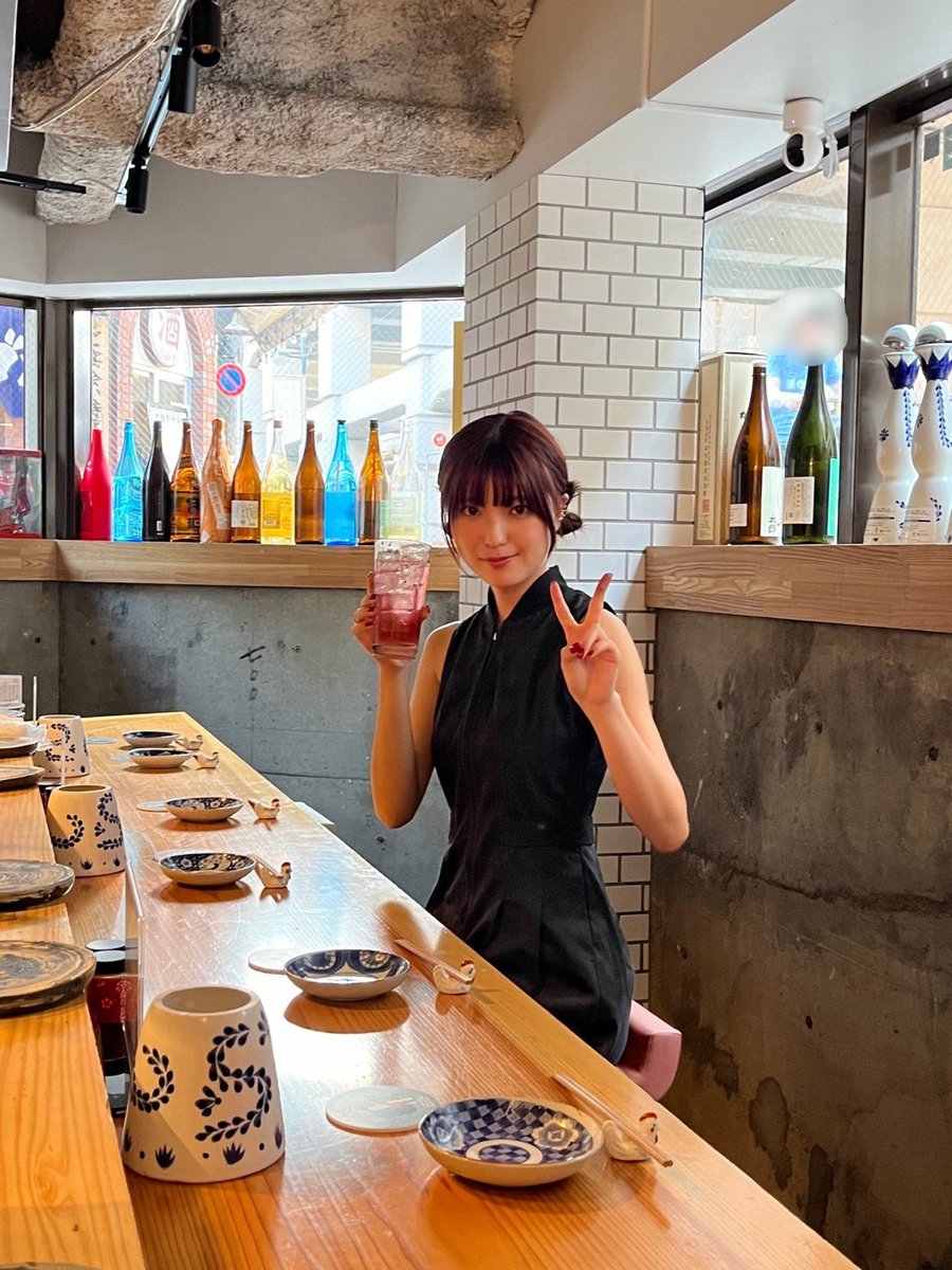 p_miokudo's tweet photo. WebLEONこちら公開されています！大好きな焼き鳥屋さんで焼き鳥をほおばりながら、好きなタイプなど…語っています😌ぜひご覧ください！
https://t.co/V4a9mTgw29 https://t.co/yh8IF7FCdG