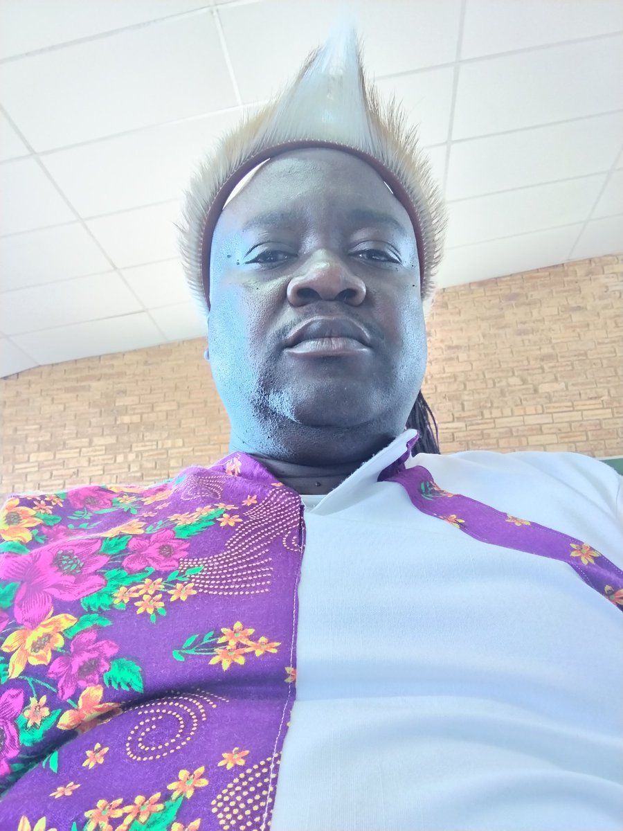 HoleniPatrick's tweet photo. Mfuwo na ndzhavuko I swa tatana Holeni https://t.co/XaXWv1b7ag