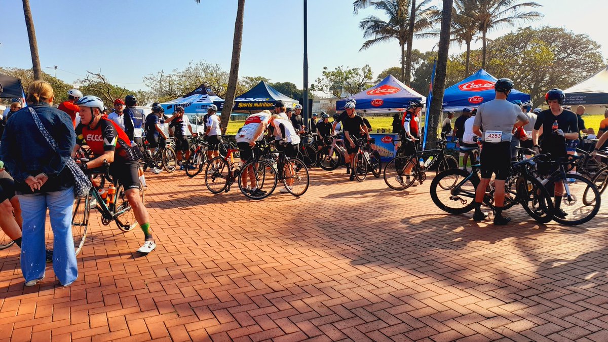Noluthando6202's tweet photo. The 2024 reclam iqembu cycle challenge at Moses Mabhida. 
#cycling #Durban #reclam
@crediblesource_ https://t.co/Pv6HrYbGH2