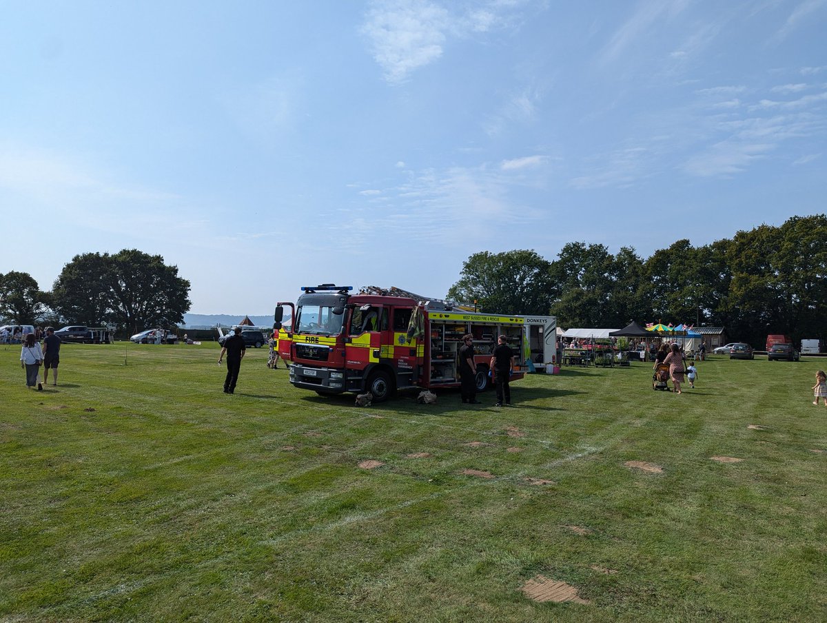 STN 52 Steyning (@52steyning) on Twitter photo Crews are enjoying the sunshine at Ashurst country fair and dog show today.
Come down for some family fun, food and drink,and say hi to the crew.
<a href="/WestSussexFire/">West Sussex Fire & Rescue Service</a> #notjustfires #communityfiresafety Crews are enjoying the sunshine at Ashurst country fair and dog show today.
Come down for some family fun, food and drink,and say hi to the crew.
<a href="/WestSussexFire/">West Sussex Fire & Rescue Service</a> #notjustfires #communityfiresafety
