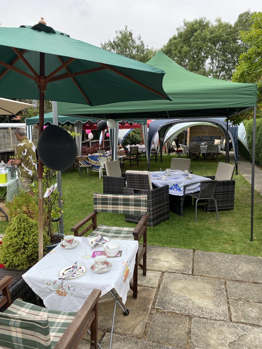 jsetch's tweet photo. ⁦@YLvsCancer⁩ we are all ready to go at our afternoon fundraiser. 🤞the rains holds off https://t.co/TWZ9MOvWpl