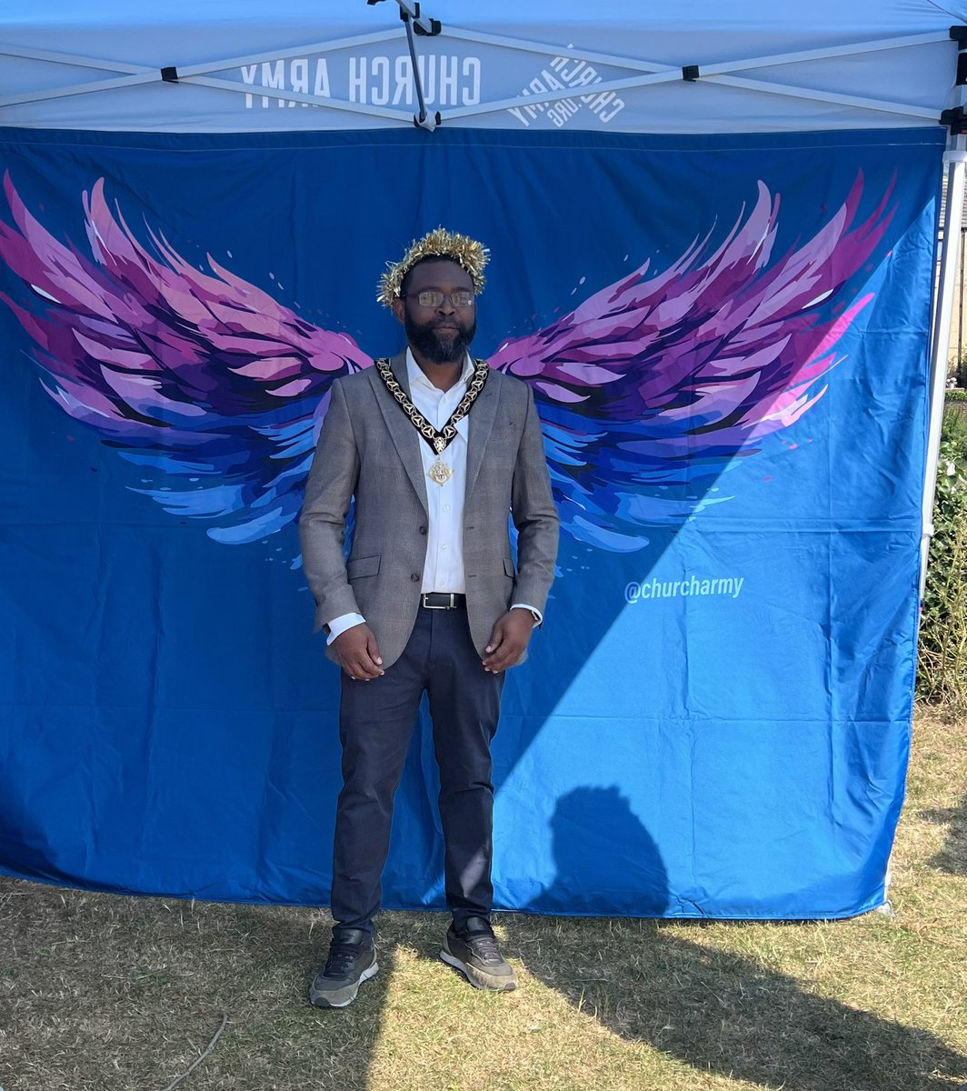 Thanks <a href="/JasonUJackson/">Jason Jackson</a> for popping by and having your photo taken <a href="/ChurchArmy/">Church Army UK & Ireland</a>’s angel wings.
