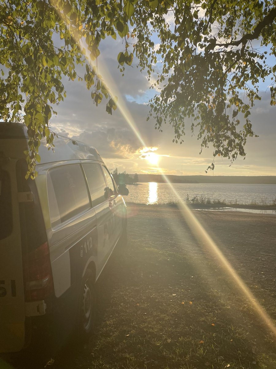 Eilen Lahden satamassa oli upea auringonlasku. Elokuun vika 🍂