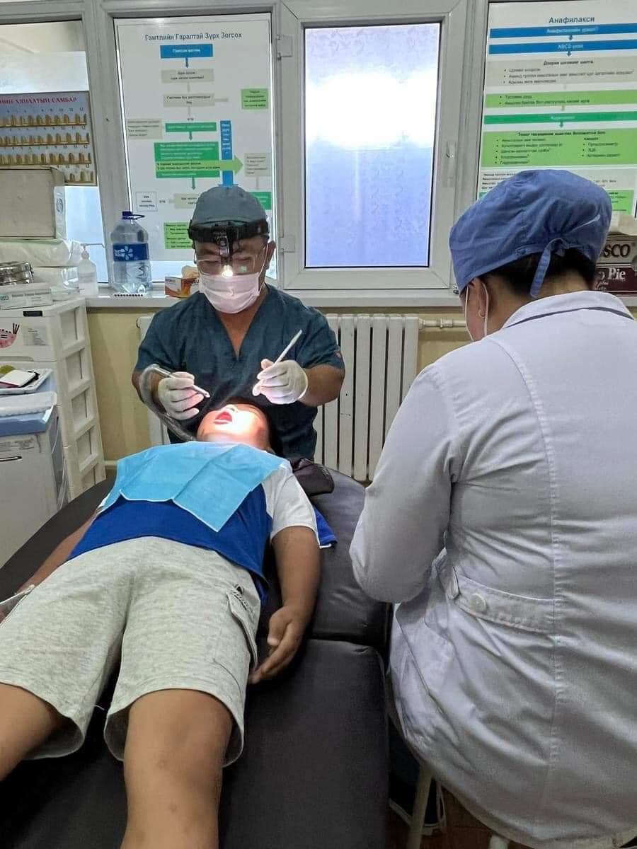 Олимпын медальт эмчээрээ шүдээ эмчлүүлэх сайхан бх даа 🎉🏅🇲🇳