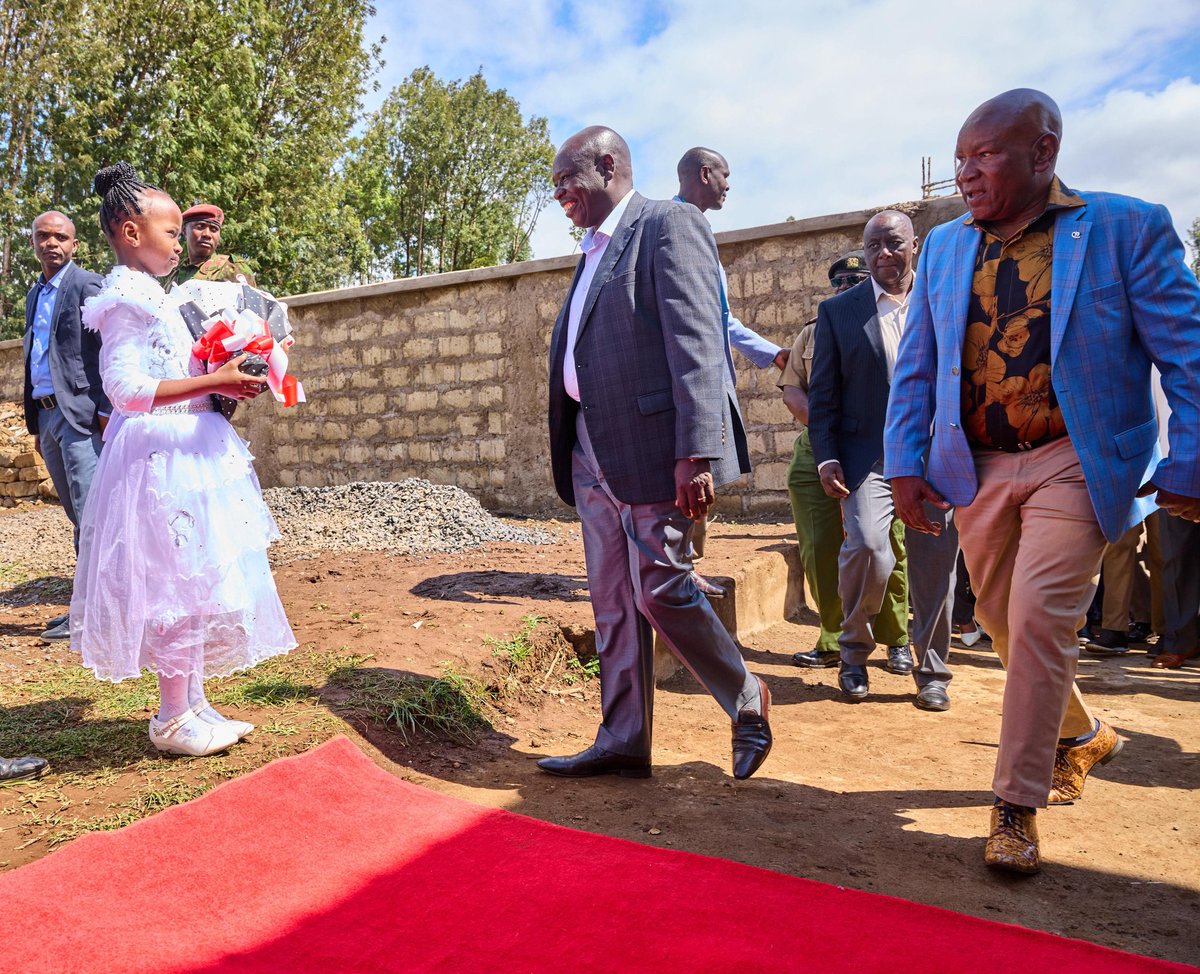Benson_Mwiti_25's tweet photo. As a great son of Mt Kenya, I can attest to Deputy President Gachagua's dedication to our region and the entire country. We urge the government to address the Nithi bridge issue to prevent further tragedies." - Mithika Linturi #RigathiOnAssignment #MlimaOneInMeru https://t.co/8lLTVaE3s2