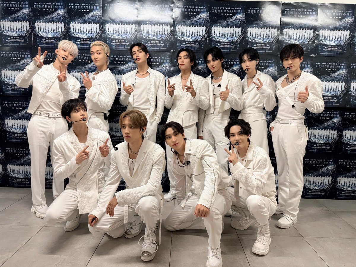 IST_THEBOYZ's tweet photo. [📸] THE BOYZ WORLD TOUR : ZENERATION Ⅱ in MACAU DAY 2 완료🇲🇴 感谢得比们在过去的两天给予的无尽的爱🩵 我们下次再见🌟

#THEBOYZ #더보이즈
#ZENERATION2 #제너레이션2
#ZENERATION2_in_MACAU https://t.co/piqNBstMbv