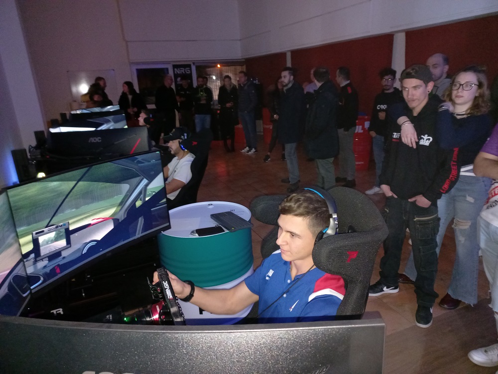 drivingitalia's tweet image. LEONARDO FORNAROLI è il CAMPIONE 2024 FIA Formula 3 🏆
Un #simdriver d&apos;eccezione quindi per il NRG Driving Simulation Center PIACENZA 😎
Grande applauso allo straordinario Gabriele Minì, secondo in campionato ❤️
#simracing #enjoyDSC #drivingsimulationcenter #F3 #formula3…