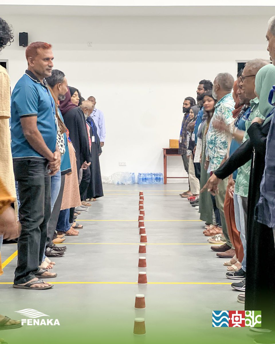 TeamFenaka's tweet photo. A collaboration between Fenaka Institute and Fahi Training held Customer Care and Leadership training program for the staff members across Fuvahmulah City.

#TeamFenaka https://t.co/nT2YmtQLfp