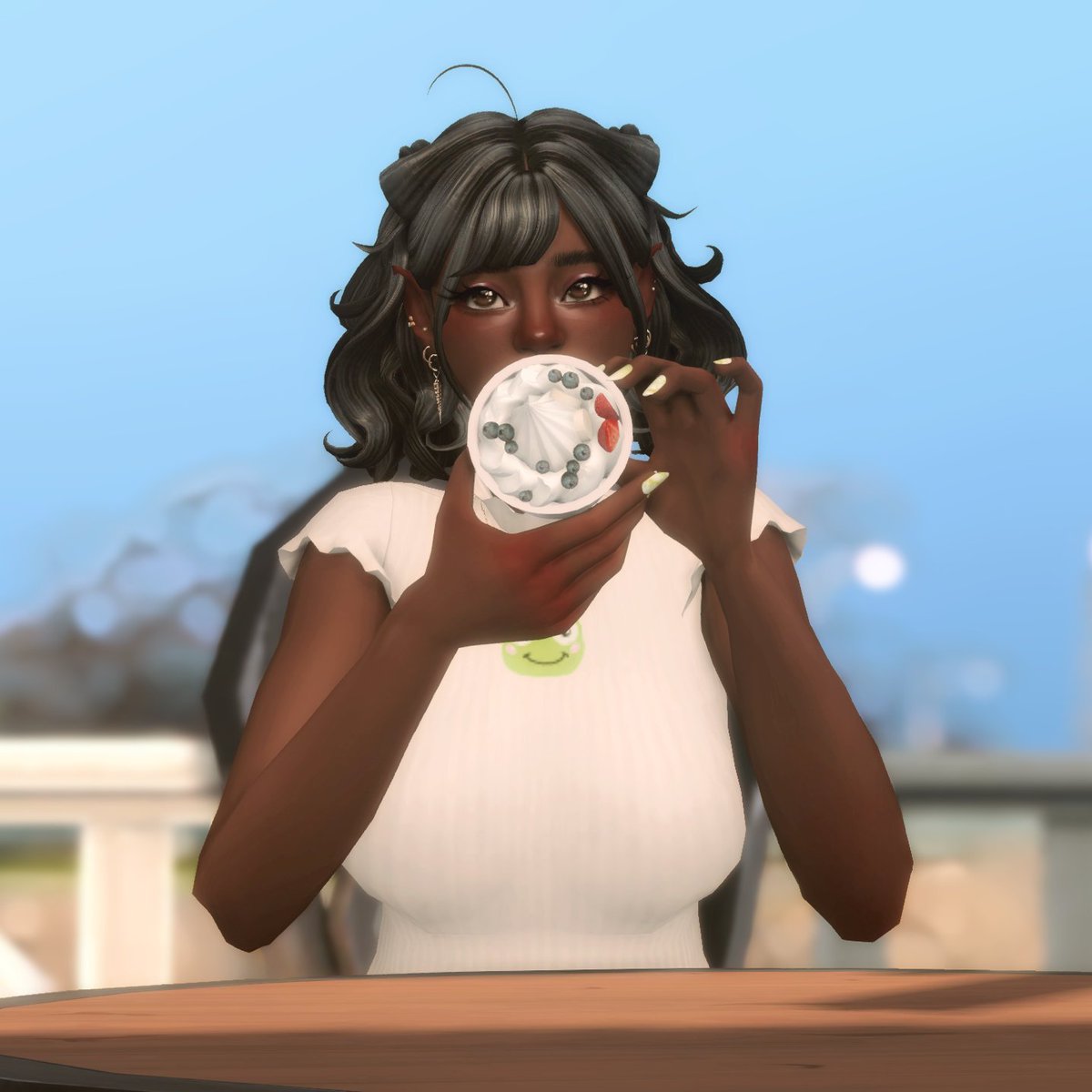 babyfaesims's tweet photo. "here's my favorite yogurt bowl to order from here" https://t.co/zPgjGHP7zz