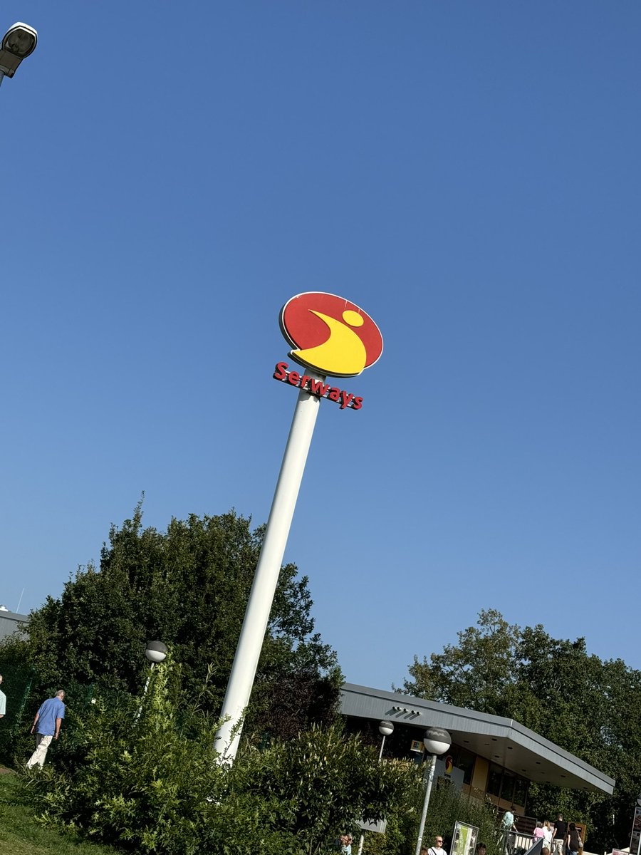 Zeit für eine Pause 😌

Raststätte Dammer Berge