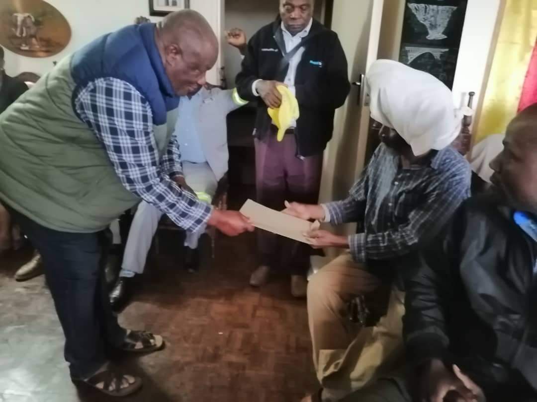 The late Brigadier General (Rtd) Shadreck Dingani Ndabambi has been declared a national hero.

The message was delivered at Virginia Farm in Mazowe by ZANU PF National Political Commissar, Cde M Machacha.

He will be buried at the National Heroes Acre at a date to be announced.