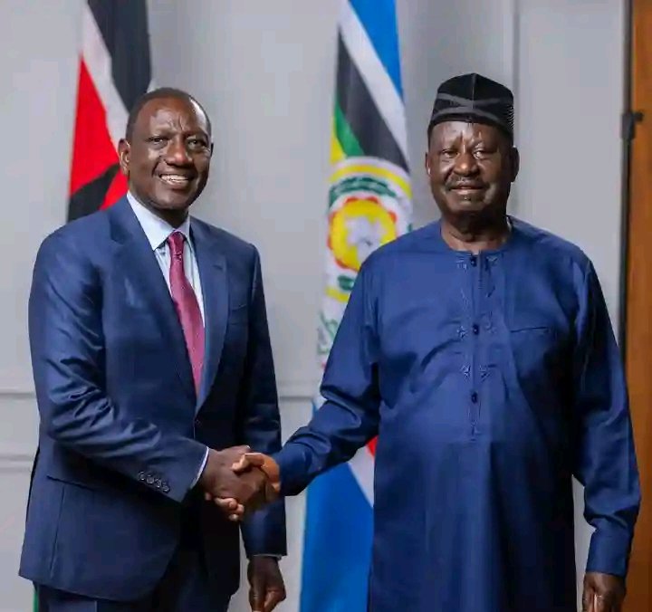 json_vybz's tweet photo. PRESIDENT Ruto and Raila will be at Nithi Bridge blaming Uhuru for poor performance. Poleni Sana to the Victims https://t.co/3Upq4eEsxY