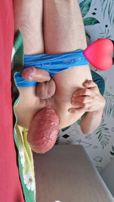 Watch 🌹 Sexyprol 🌹's leaked NSFW photo on TwXstars