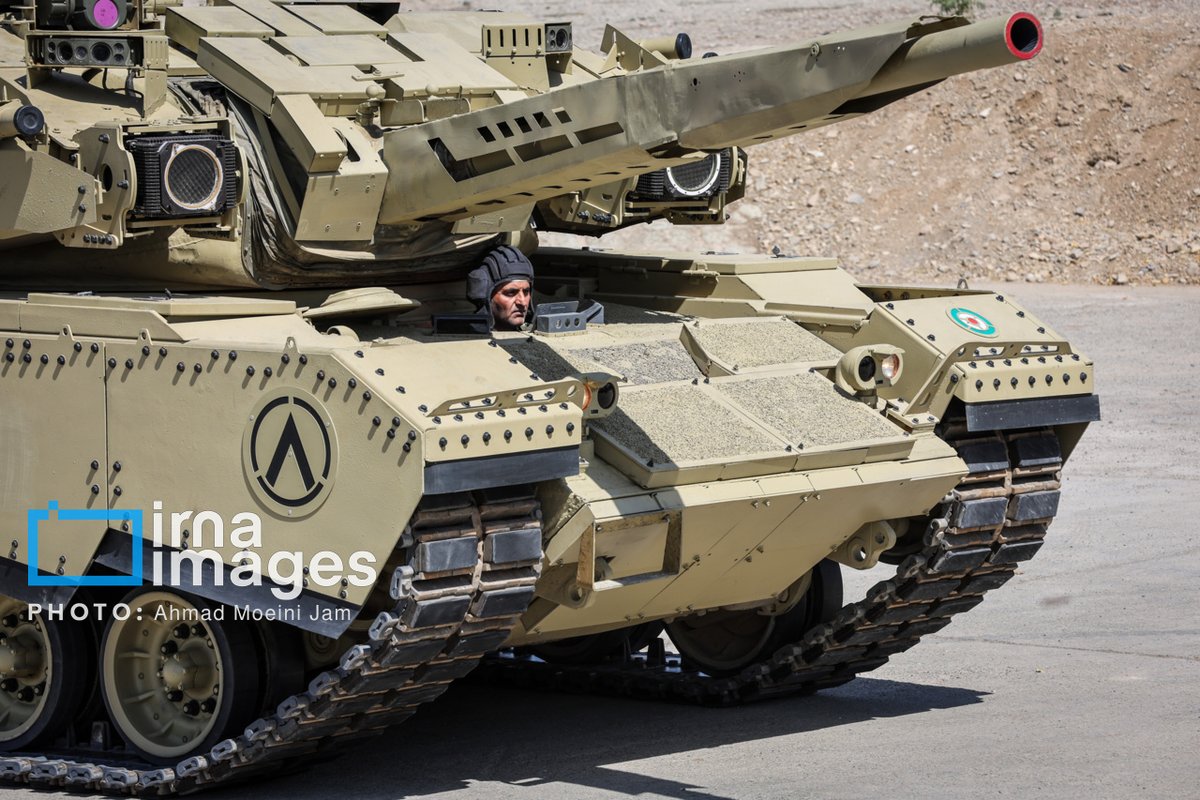 IrnaImages's tweet photo. رونمایی از تانک ارتقا یافته M60
.
Iran unveils upgraded M60 tank
Photo: Ahmad Moeini Jam
.
https://t.co/LtleOl2mGU https://t.co/IVO6uXTkd4