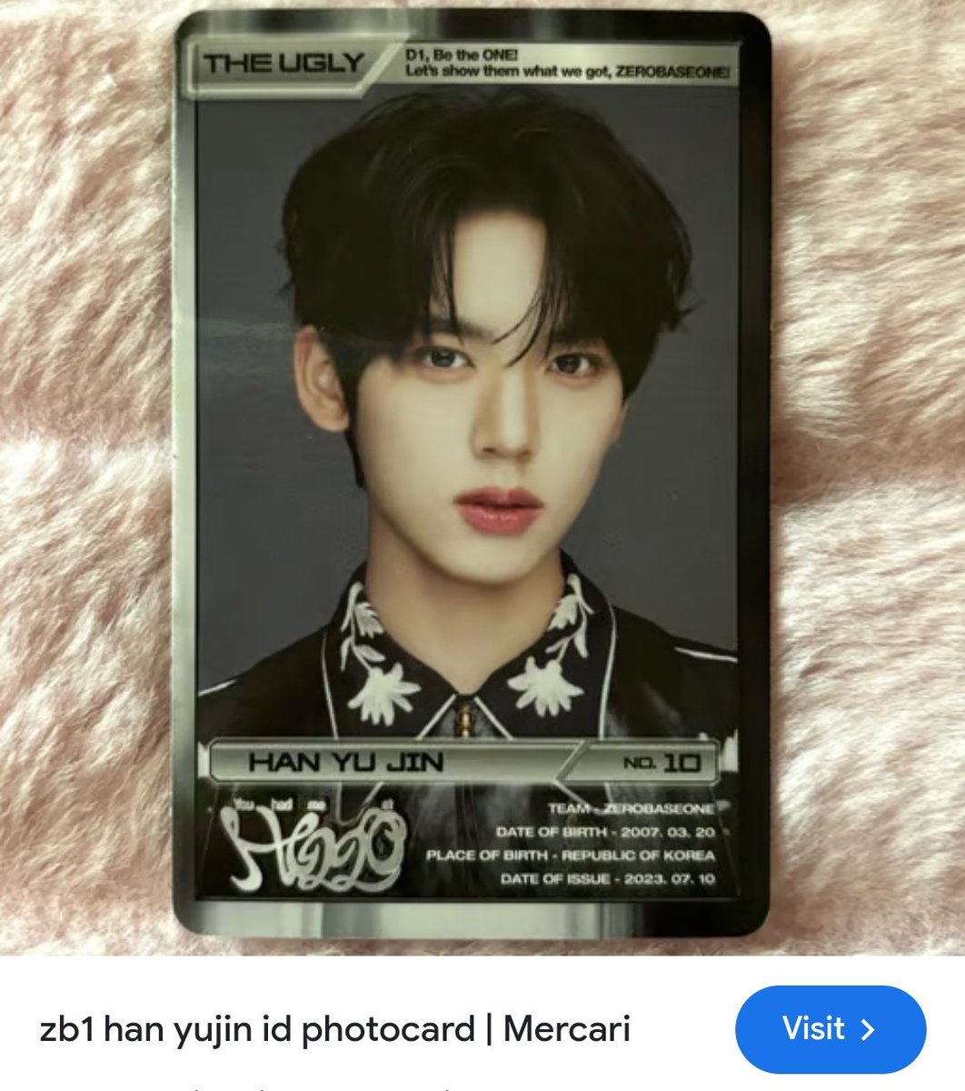 realiece's tweet photo. wtb pc yujin id card ini dong https://t.co/GnOhmBo1m0