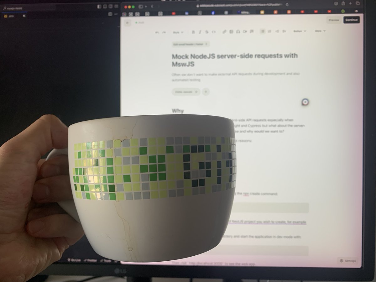 eddiejaoude's tweet image. Starting the day with a coffee and writing my talk for LondonJS - I am adding animated gifs 😂
What are you doing this Sunday?