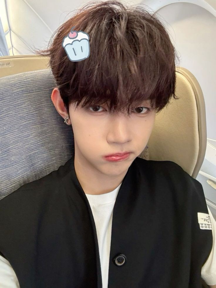 장하오 tweet media