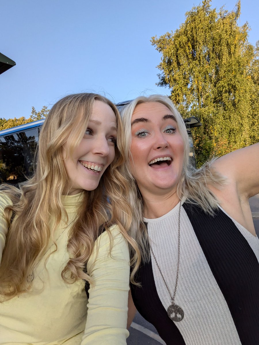 Sara "Fₗᵢₘₘₑᵣyₙ" Jacobson tweet media