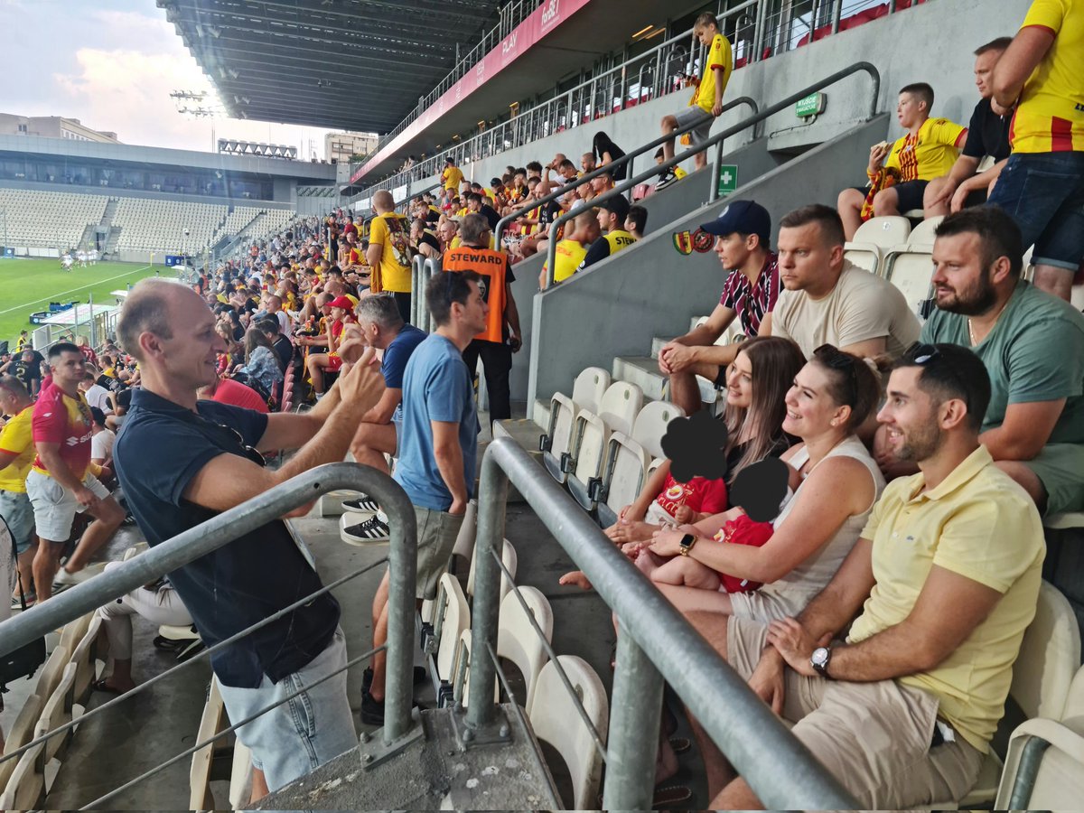 kamykeiro's tweet photo. I jeszcze jedno fajne ujęcie z wczorajszego bardzo przyjemnego wyjazdu ;) @Korona_Kielce #tomyscyzory #PUNKOR https://t.co/twt8mnUosF