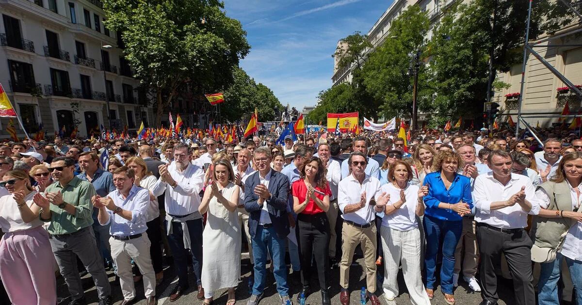 latmeco's tweet photo. El PP y sus CCAA ultiman sus recursos contra la Ley de Amnistía, así como la recusación de tres magistrados del TC https://t.co/p8VsRVoD2q https://t.co/oBAs74fkUI